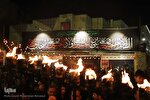 عکس | آیین مشعل‌گردانی نجفی‌های مقیم مشهد در شب تاسوعا‎