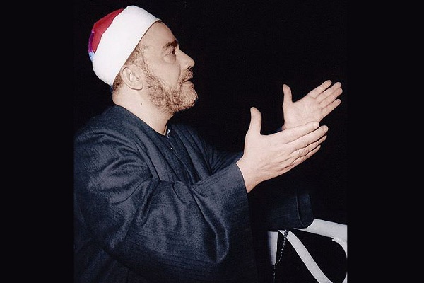 ابتهال «لذ بالحسین» با صدای نقشبندی + فیلم ابتهال «لذ بالحسین» با صدای نقشبندی + فیلم