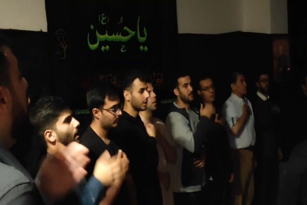 برگزاری مراسم شب عاشورا در سفارت ایران در بلاروس + عکس برگزاری مراسم شب عاشورا در سفارت ایران در بلاروس + عکس