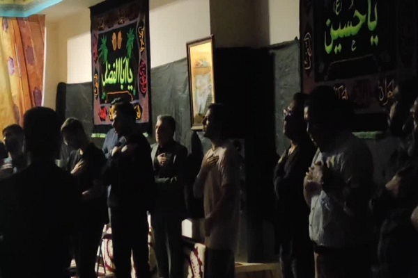 برگزاری مراسم شب عاشورا در سفارت ایران در بلاروس + عکس برگزاری مراسم شب عاشورا در سفارت ایران در بلاروس + عکس