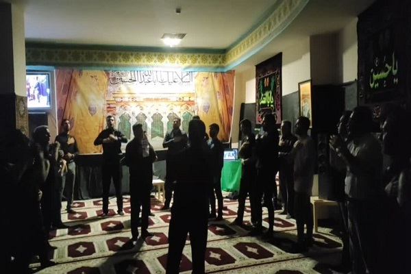 برگزاری مراسم شب عاشورا در سفارت ایران در بلاروس + عکس برگزاری مراسم شب عاشورا در سفارت ایران در بلاروس + عکس