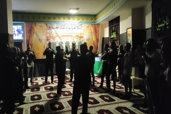 برگزاری مراسم شب عاشورا در سفارت ایران در بلاروس + عکس برگزاری مراسم شب عاشورا در سفارت ایران در بلاروس + عکس