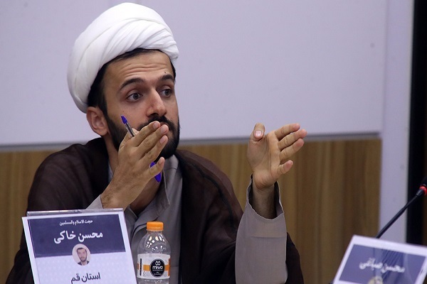 محسن خاکی محسن خاکی