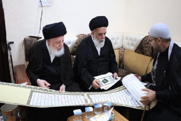 نگارش طولانیترین قرآن توسط عتبه حسینی + عکس نگارش طولانیترین قرآن توسط عتبه حسینی + عکس