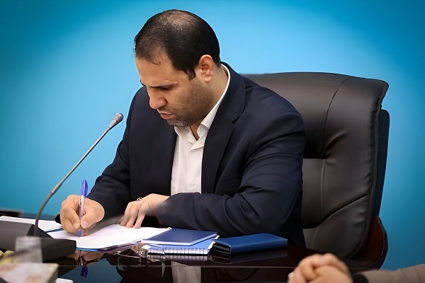 رضا مراد صحرایی، وزیر آموزش و پرورش و رئیس کمیسیون توسعه آموزش عمومی قرآن کشور رضا مراد صحرایی، وزیر آموزش و پرورش و رئیس کمیسیون توسعه آموزش عمومی قرآن کشور