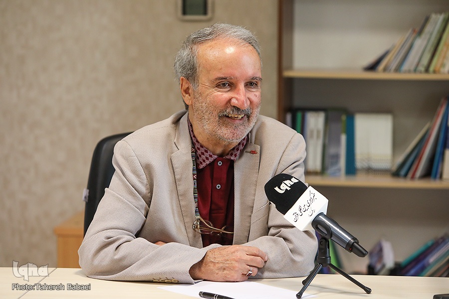 جنگ چیزی نیست که تلویزیون نشان می‌دهد!