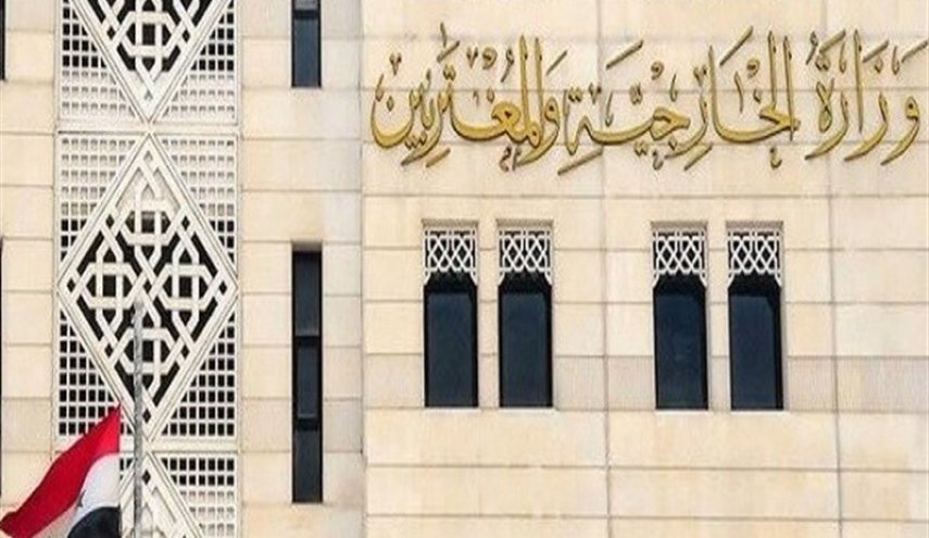 80 شهید و 240 زخمی در حمله تروریستی به دانشکده نظامی سوریه 80 شهید و 240 زخمی در حمله تروریستی به دانشکده نظامی سوریه