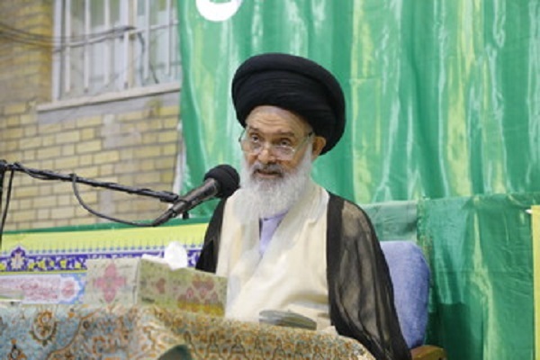 آیت الله سیدهاشم حسینی بوشهری، رئیس جامعه مدرسین حوزه علمیه