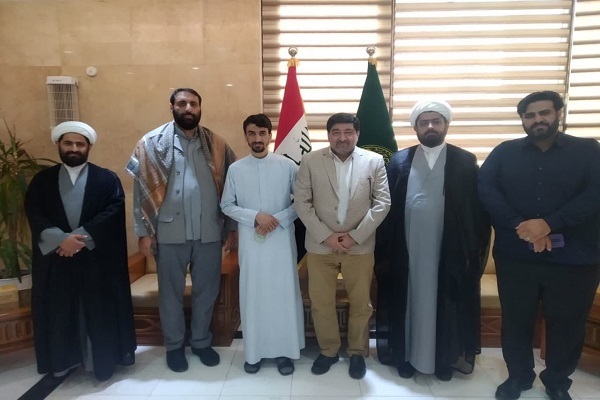 سفر مدیران امور قرآنی ایران به کربلا + عکس سفر مدیران امور قرآنی ایران به کربلا + عکس