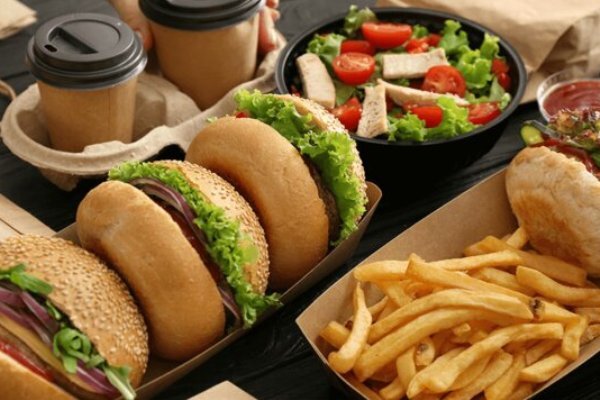 زندگی را کوتاه نکنیم؛ از تغذیه کودکان تا بیماری‌های غیرواگیر