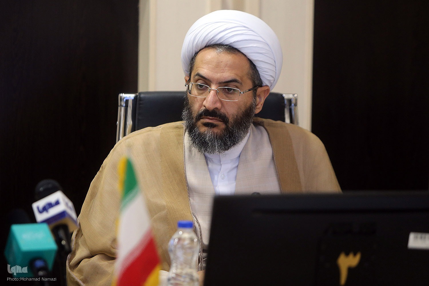 حجت الاسلام عادل حجت الاسلام عادل