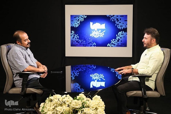 کسی که برای روی مین رفتن کاندید می‌شود اهل سیاست نیست / شهدای دفاع مقدس را تعریف نه، باید تفسیر کرد + فیلم