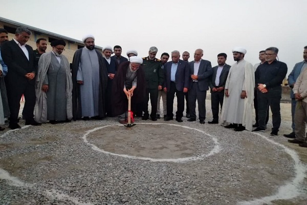 کلنگ‌زنی بزرگ‌ترین دارالقرآن استان هرمزگان