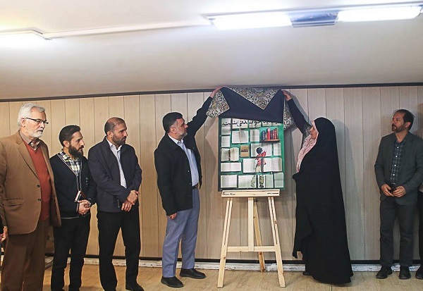 ارزش خبری ندارد. اطلاعات ناقص و اظهارات کلی و شعاری است.فکت و مثال هم ندارد./ هاشمی: تحریم‌های غرب علیه مسئولان نشان از زنده‌بودن جریان فرهنگی انقلاب دارد