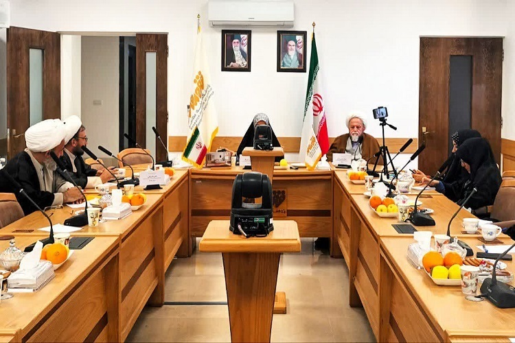 ارسال/ اخوان صراف: آیه 24 نساء معطوف به نکاح موقت و دائم است/ حبیبی‌تبار: آیه صرفا مرتبط با متعه است