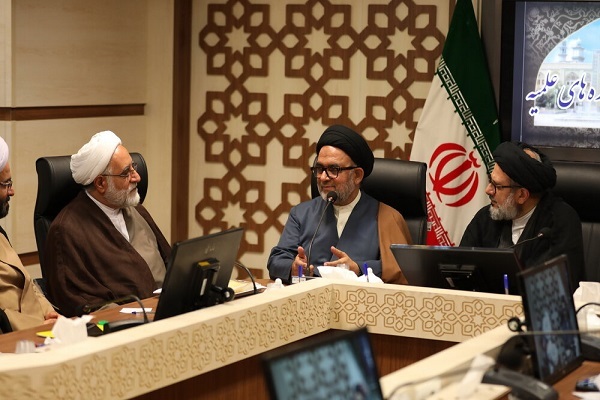 تاریخ نشان داده، مرجعیت زیر بار استعمار نمی‌رود