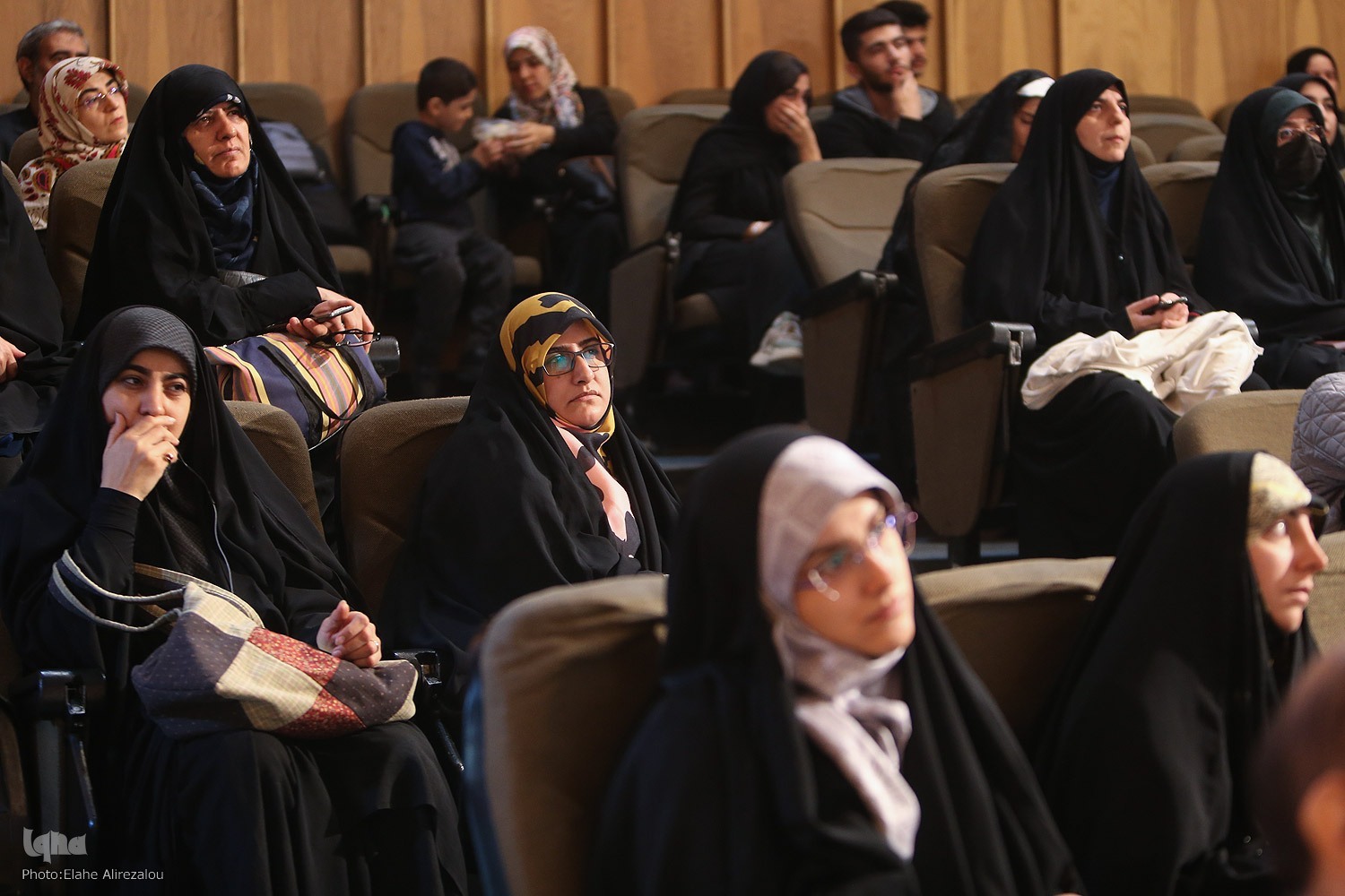 اعلام برگزیدگان دومین جشنواره «آیههای قدکشیده»