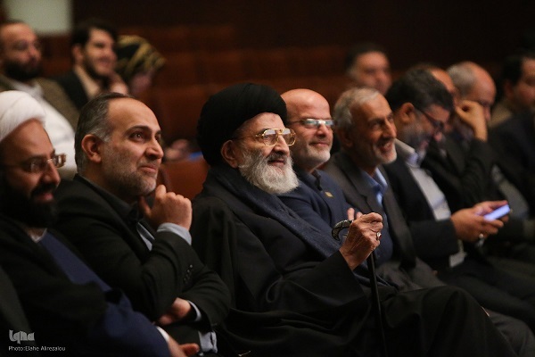 جهاد دانشگاهی پرچمدار رونقبخشی به جایگاه کتاب در دانشگاههاست جهاد دانشگاهی پرچمدار رونقبخشی به جایگاه کتاب در دانشگاههاست