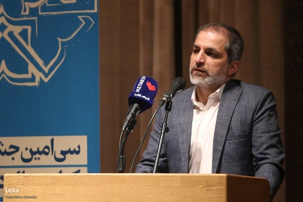 کتاب مهم‌ترین شاخص برای سنجش سطح فرهنگی جامعه و محیط دانشگاهی است