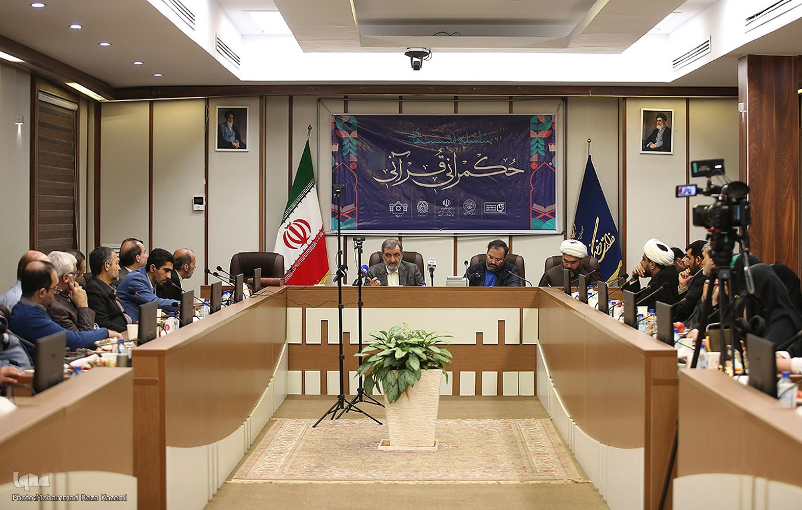 ولایت، برادری، اقناع‌پذیری و یادگیری؛ اصول مهم حکمرانی قرآنی