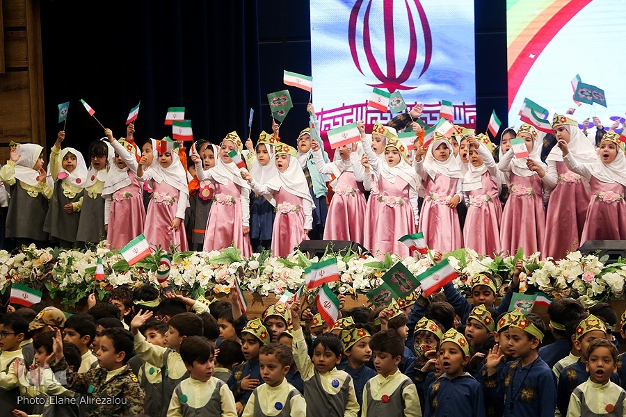 همدردی 770 نوگل قرآنی با کودکان غزه همدردی 770 نوگل قرآنی با کودکان غزه