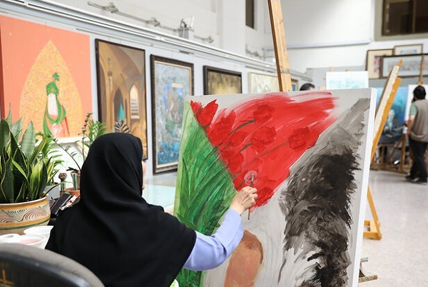 بخش ویژه «طوفان الاقصی» در دومین نمایشگاه هنرهای تجسمی ایثار بخش ویژه «طوفان الاقصی» در دومین نمایشگاه هنرهای تجسمی ایثار