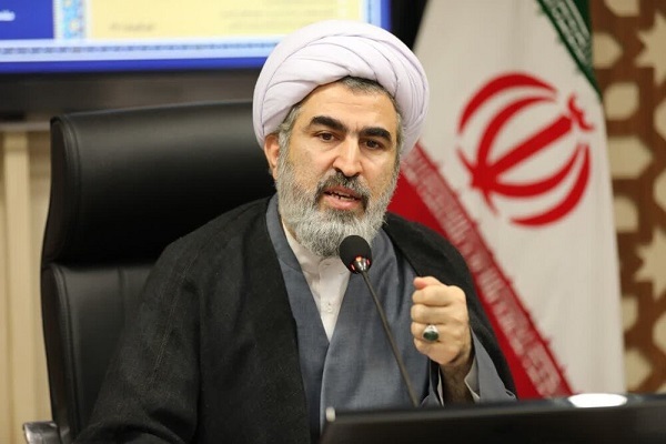 مقیمی حاجی: علوم انسانی نرم‌افزار اداره جامعه است/ فاتحی: منزلت علوم انسانی در کشور ما آسیب دیده