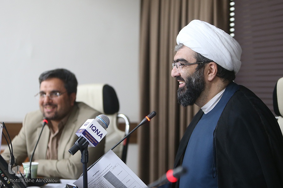 انتخاب شعار و عناوین هفته قرآن و دانشگاه انتخاب شعار و عناوین هفته قرآن و دانشگاه