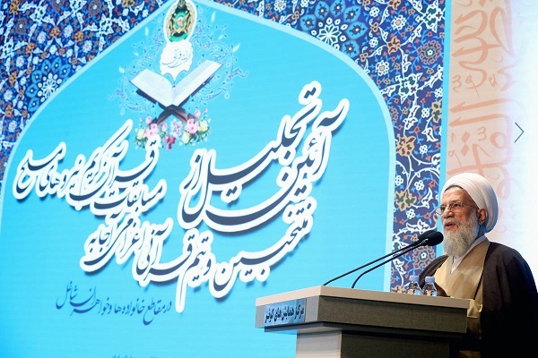 حجتالاسلام والمسلمین عباس محمدحسنی، نماینده ولیفقیه در ارتش و رئیس سازمان عقیدتی ـ سیاسی ارتش حجتالاسلام والمسلمین عباس محمدحسنی، نماینده ولیفقیه در ارتش و رئیس سازمان عقیدتی ـ سیاسی ارتش