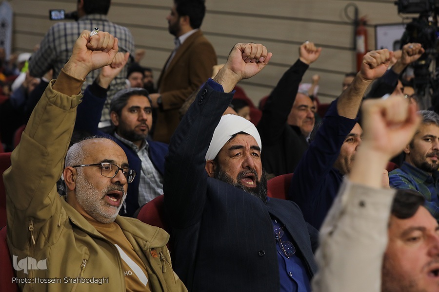 اعلام برائت و انزجار از مشرکان زمان