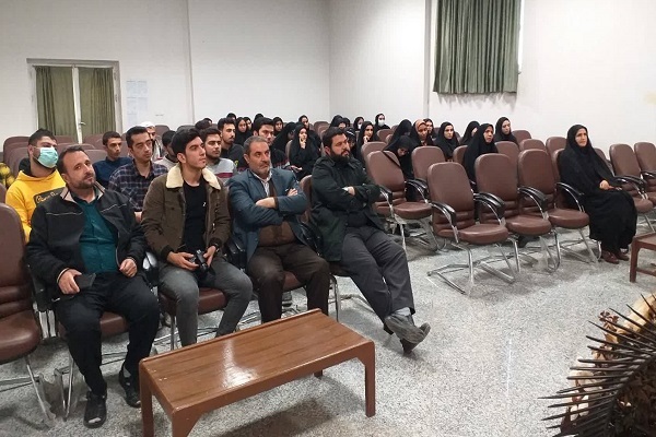 لزوم تعریف رسالت رسانهای برای فعالان قرآنی لزوم تعریف رسالت رسانهای برای فعالان قرآنی