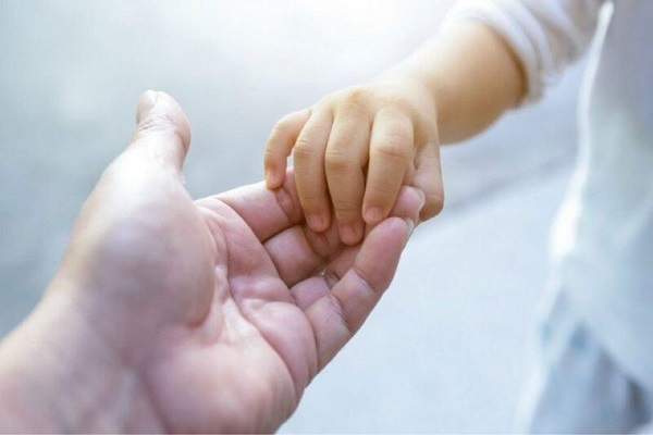 شنبه/ حل مسئله جوانی جمعیت با احیا و ترویج ارزش پدری و مادری