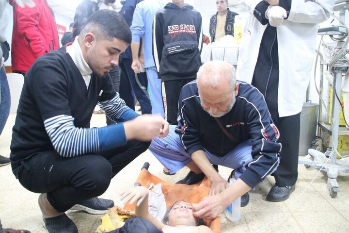 از بازداشت ۱۰۰۰ فلسطینی تا تداوم بمبارانهای عمدی بیمارستانها از بازداشت ۱۰۰۰ فلسطینی تا تداوم بمبارانهای عمدی بیمارستانها