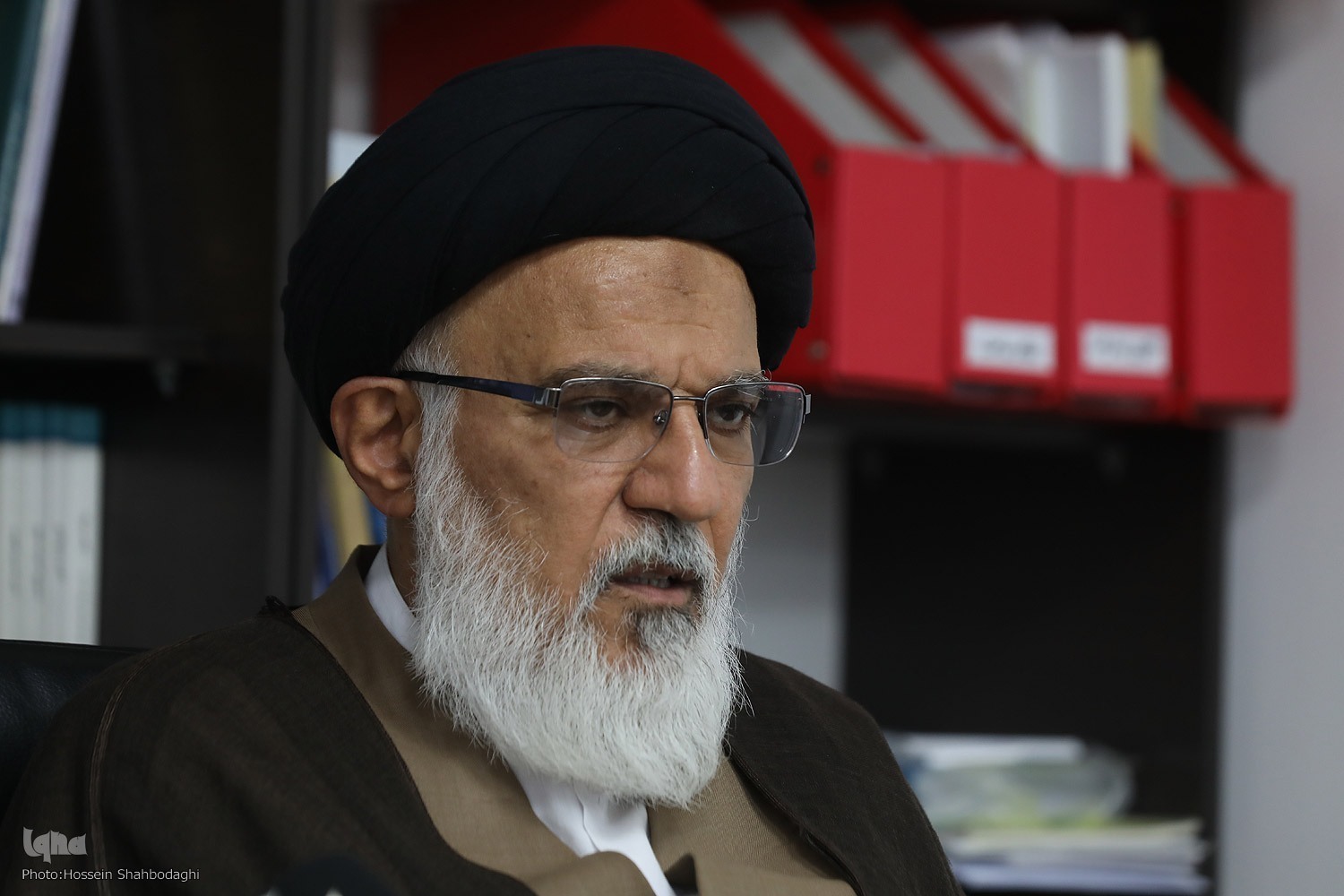 از ماجرای تعطیلی روز شهادت حضرت زهرا(س) تا موانع وحدت حوزه و دانشگاه