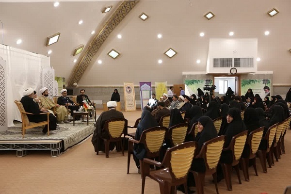 امین عابدینژاد، معاون پژوهشی جامعه المصطفی العالمیه امین عابدینژاد، معاون پژوهشی جامعه المصطفی العالمیه