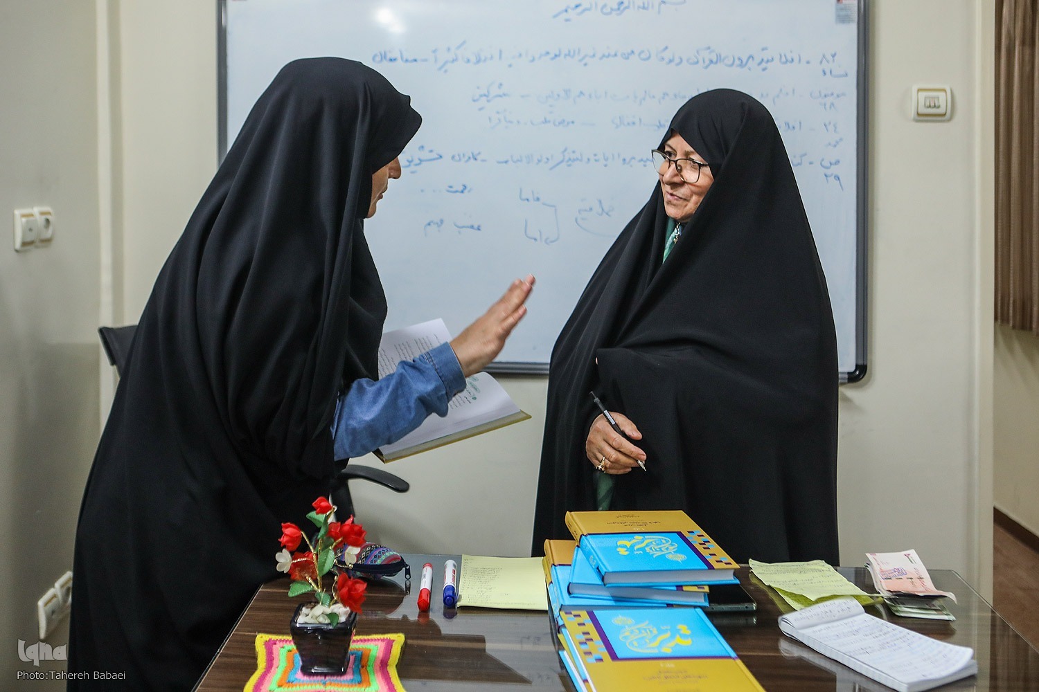 شیفته تعلیم و تعلم قرآن شیفته تعلیم و تعلم قرآن