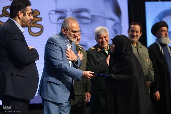 شهید فخری‌زاده از شهرت گریزان بود