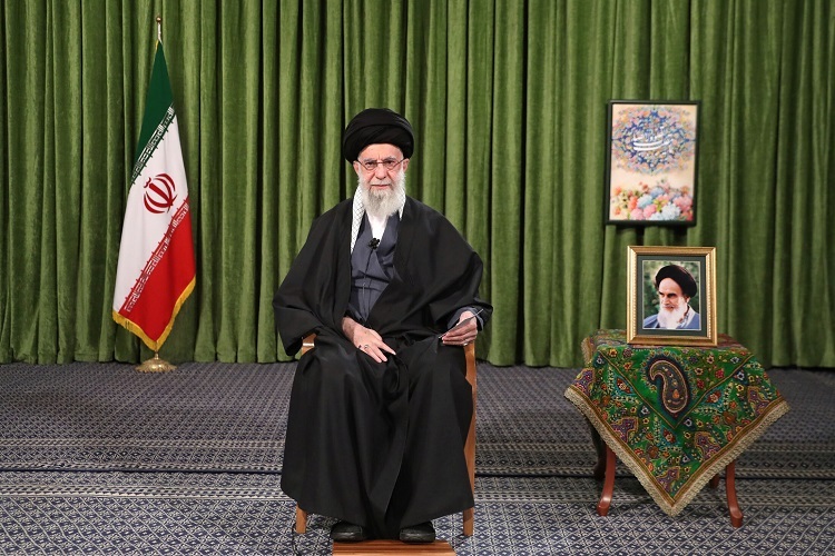 رهبر انقلاب اسلامی رهبر انقلاب اسلامی