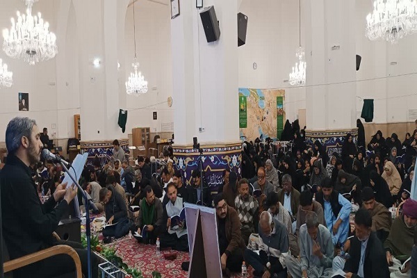 مراسم ویژه احیای زائران غیرایرانی در حرم مطهر رضوی برگزار شد
