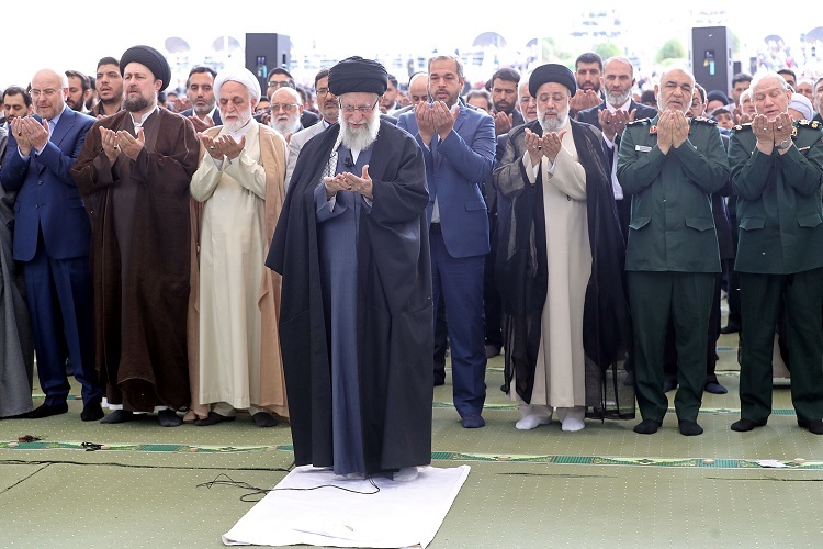 نماز عید سعید فطر به امامت رهبر معظم انقلاب