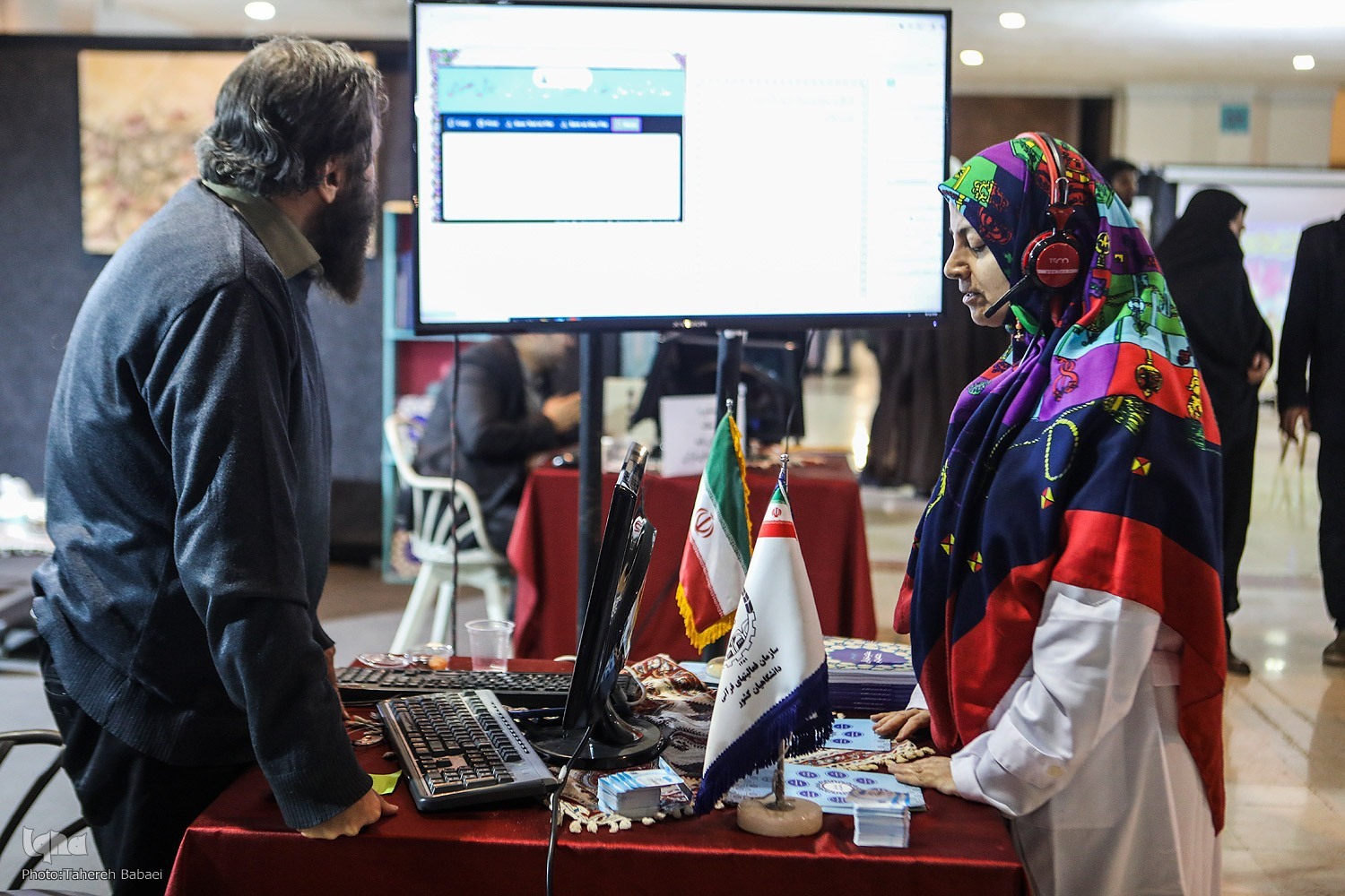 سامانه هوشمند حفظ و روخوانی قرآن کریم مبتنی بر هوش مصنوعی سامانه هوشمند حفظ و روخوانی قرآن کریم مبتنی بر هوش مصنوعی