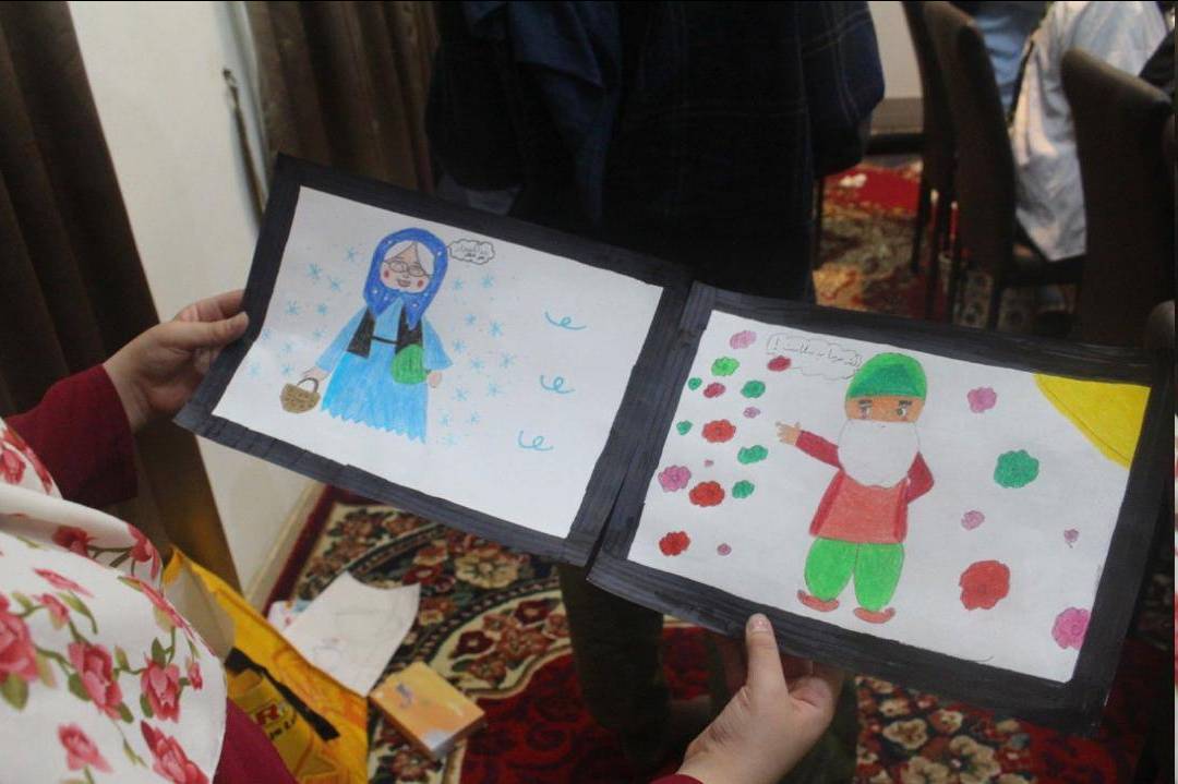 احیای سنتهای ایرانی اسلامی یکی از مهمترین محورهای حوزه فرهنگ است احیای سنتهای ایرانی اسلامی یکی از مهمترین محورهای حوزه فرهنگ است