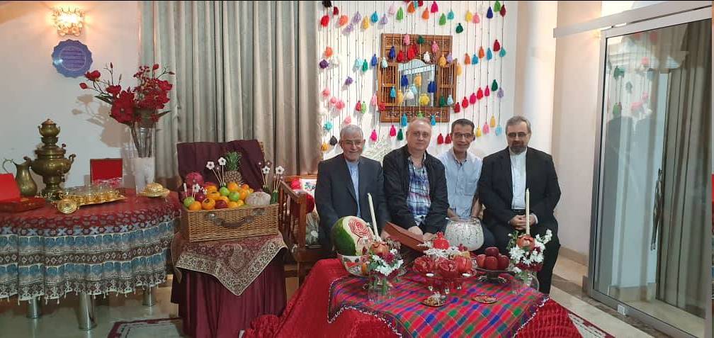 احیای سنتهای ایرانی اسلامی یکی از مهمترین محورهای حوزه فرهنگ است احیای سنتهای ایرانی اسلامی یکی از مهمترین محورهای حوزه فرهنگ است