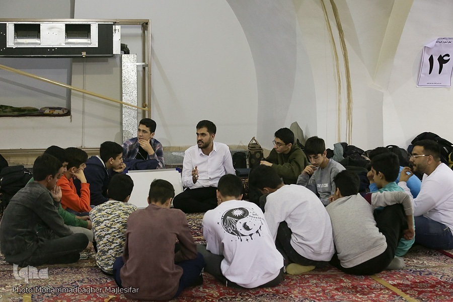 سه روز پربرکت برای نوجوانان؛ از سفارتخانه مقاومت تا خلوت قهرمان‌ساز