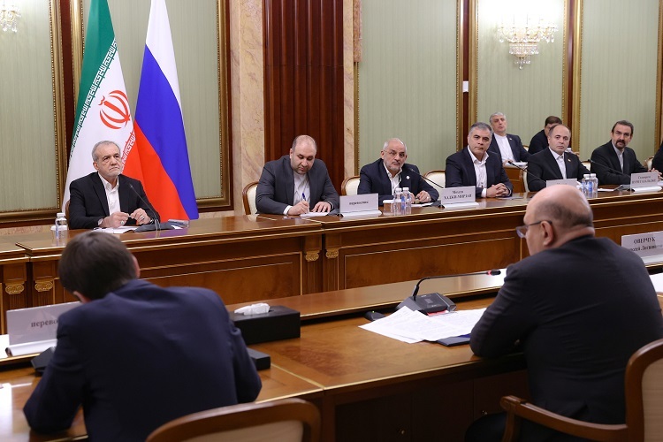 دیدار رئیس جمهورکشورمان و نخست وزیر روسیه دیدار رئیس جمهورکشورمان و نخست وزیر روسیه