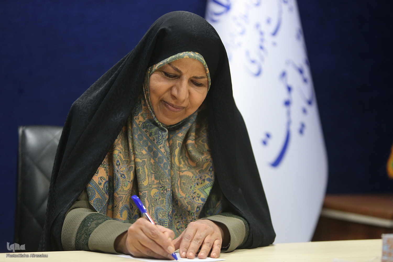 وقتی یک مادر زره می‌پوشد و کفش آهنی به پا می‌کند +فیلم