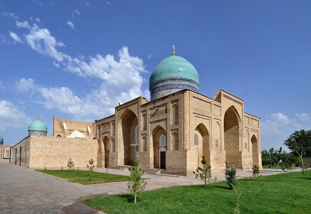 محل نگهداری یکی از قدیمی ترین مصحف های قرآن مجموعه حضرت امام تاشکند،