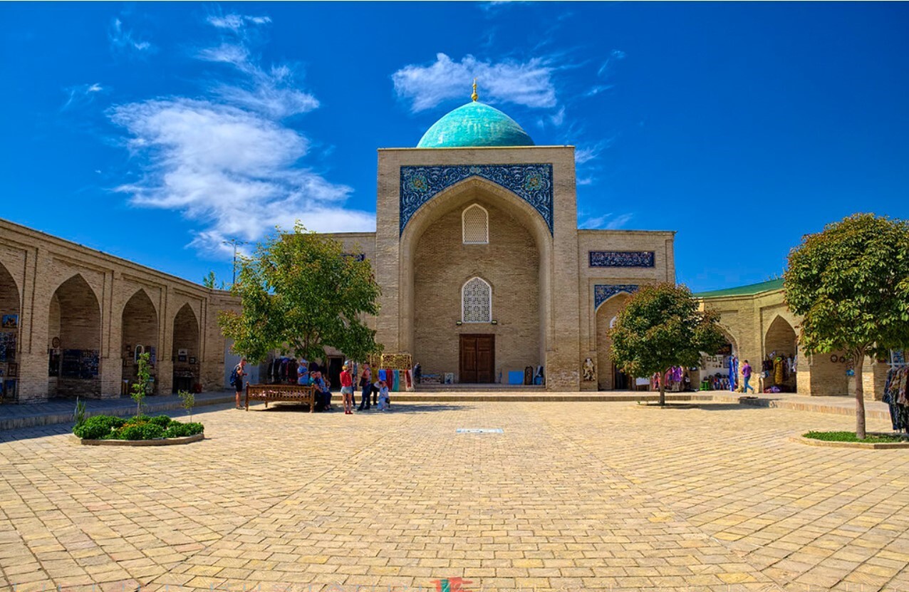 نگاهی گذرا بر بناهای مجموعه «حضرت امام» تاشکند