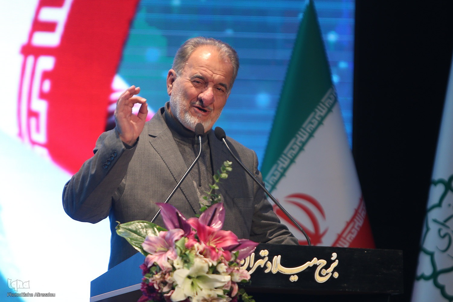 همایش بانوان قرآن‌پژوه به پایان‌نامه‌های قرآنی بانوان توجه بیشتری کند + فیلم