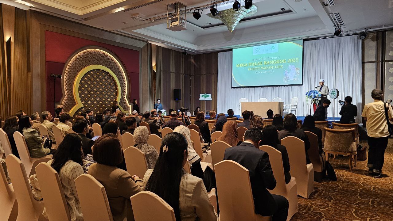 حضور ایران در بزرگترین نمایشگاه صنعت حلال تایلند حضور ایران در بزرگترین نمایشگاه صنعت حلال تایلند